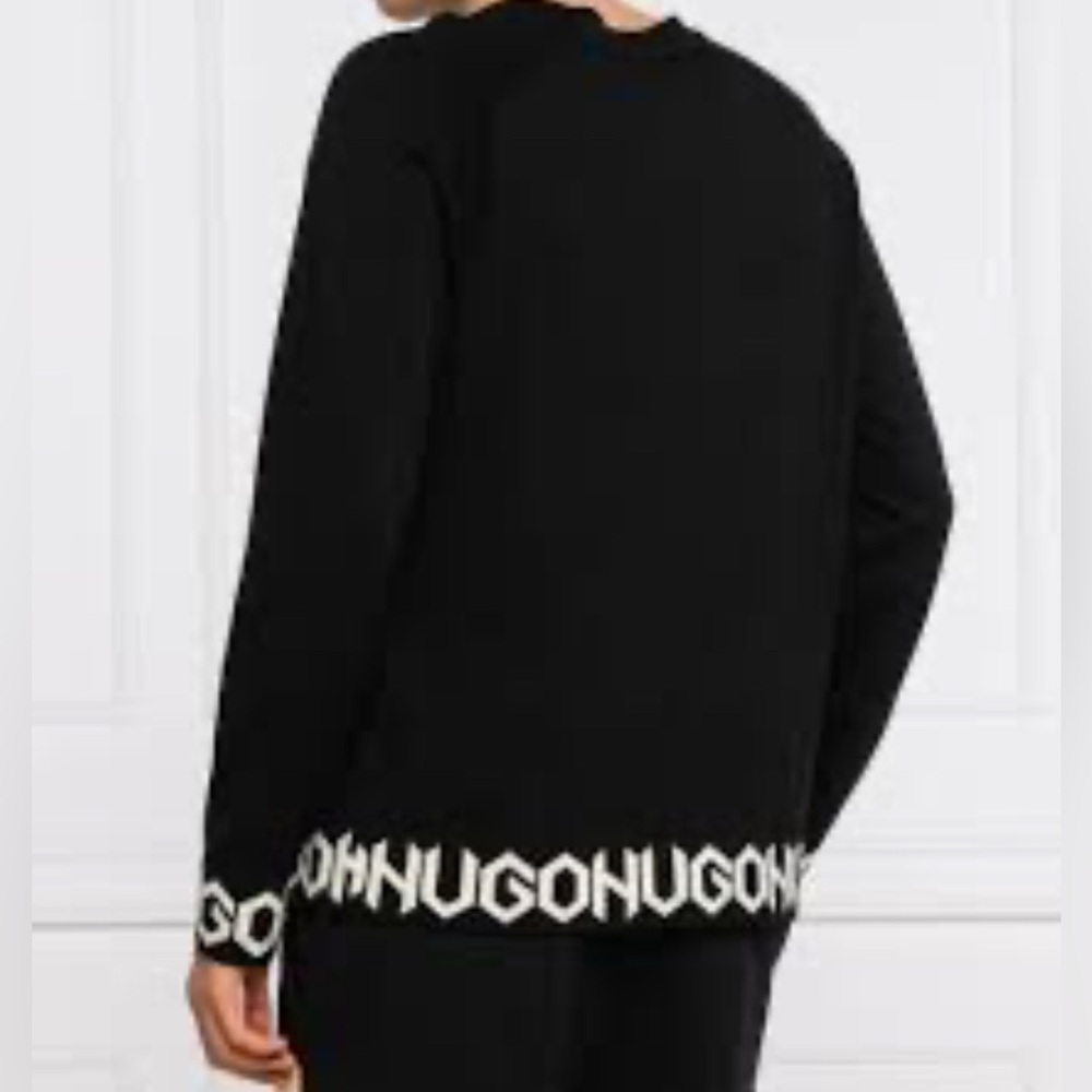 Hugo Boss Black Knit Top - Gently used - men’s medium - Picture 2 of 7